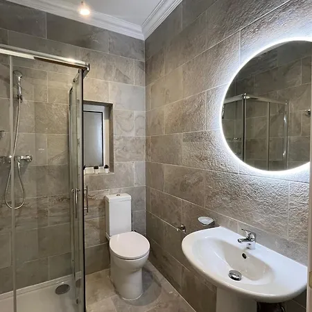 Traditional Maltese Apartment Сент Джулианс Экстерьер фото